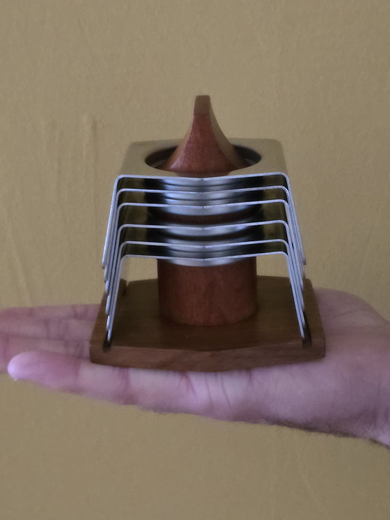 Image 1 of Egg Holder Set - Set von 6 Edelstahl-Eierkappen auf Holzhalter - Edelstahl, Holz - Vintage Design