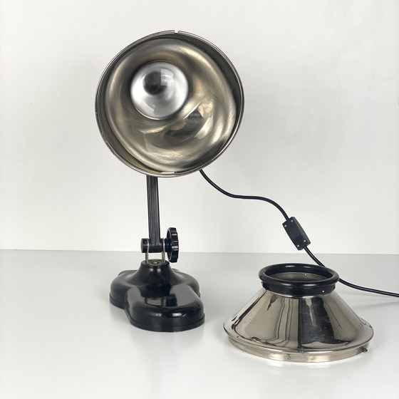 Image 1 of Streamline-Richtungsleuchte Aus Chrom Und Bakelit Aus Den 40er Jahren