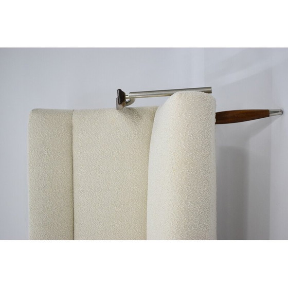 Image 1 of Vintage 3-Sitzer Sofa aus Teakholz und weißem Bouclé-Stoff, Dänemark 1960er Jahre