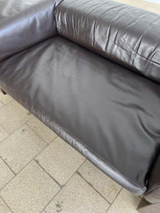 Image 1 of Knoll International Brigadier Sofa