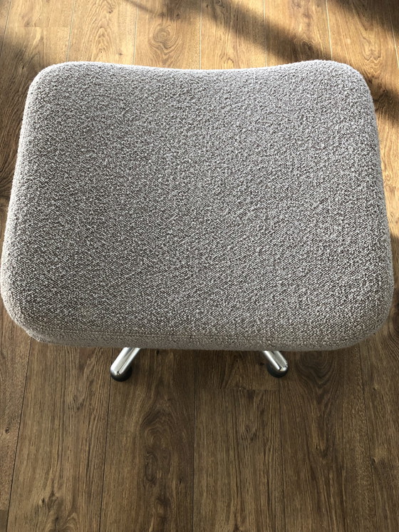 Image 1 of Artifort P141 Hocker