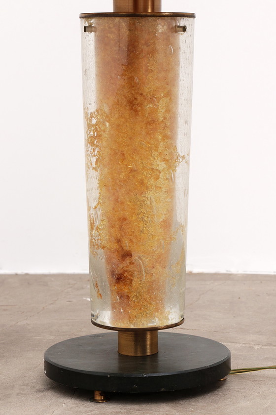 Image 1 of Brutalistische Tischlampe aus Marmor und Glas, Vintage 1980