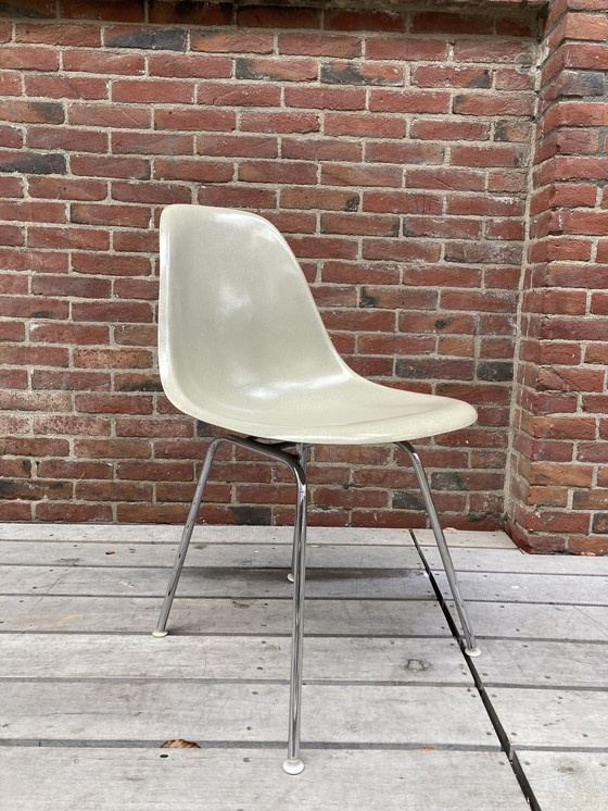 Image 1 of Eames – DSX Stuhl Seafoam Green Light – Herman Miller
