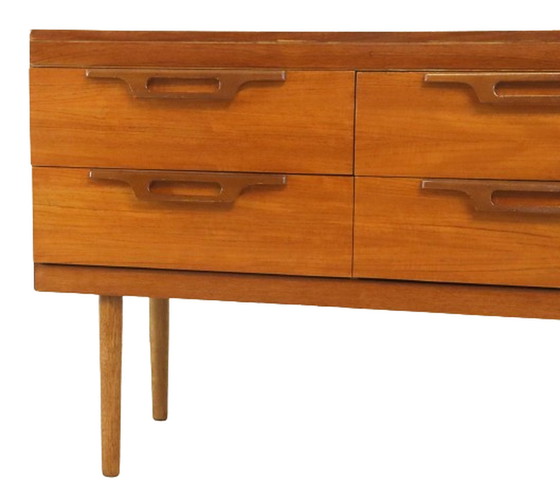 Image 1 of Anrichte Anrichte Kommode 'Wrexham' vintage