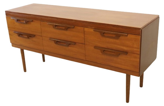 Image 1 of Anrichte Anrichte Kommode 'Wrexham' vintage