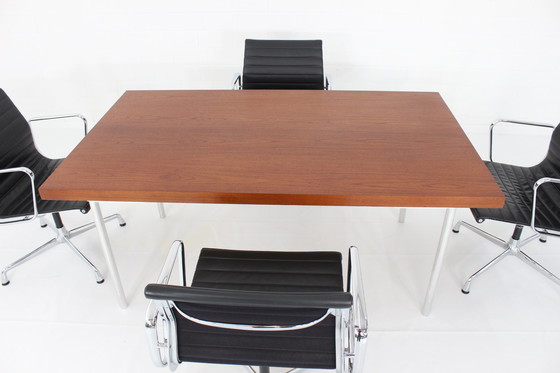 Image 1 of Hans J. Wegner Mod. 318 Dining Table / Esstisch with Teak Wood, 1a restored