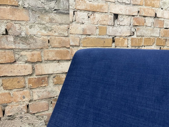 Image 1 of Arper Catifa 80 4-Wege blau - Sessel