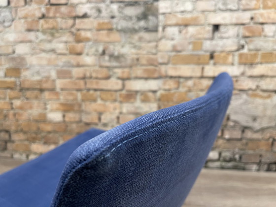 Image 1 of Arper Catifa 80 4-Wege blau - Sessel