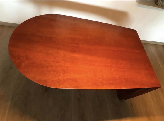 Image 1 of Design-Esstisch Kirsche