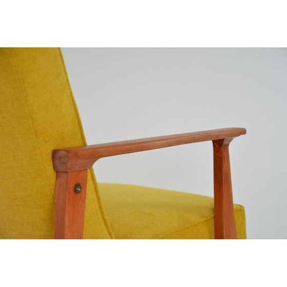 Image 1 of Vintage MR gelber Sessel