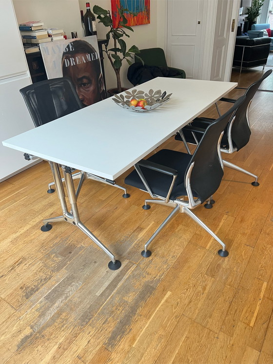 Image 1 of Vitra Ad-HOC-Agentur