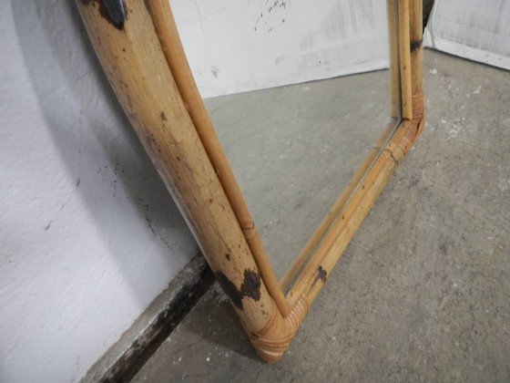 Image 1 of Weidenspiegel mit abgerundeter Spitze. 1960