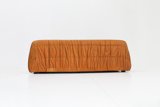 Image 1 of Piumino Cognac Leder Sofa von Jonathan De Pas , Italien 1970S