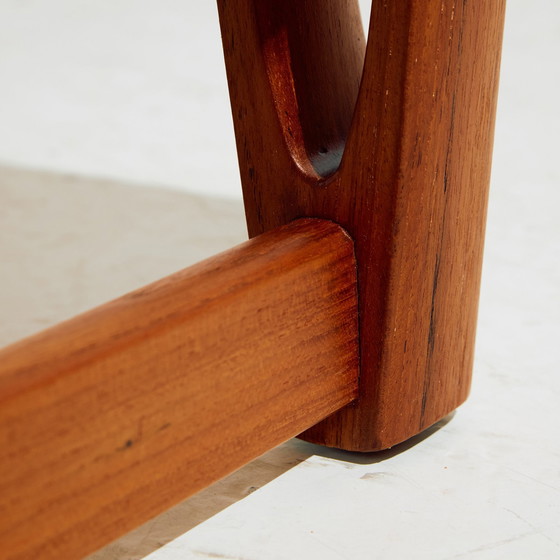 Image 1 of Mk10666 Restaurierter Couchtisch aus Teakholz