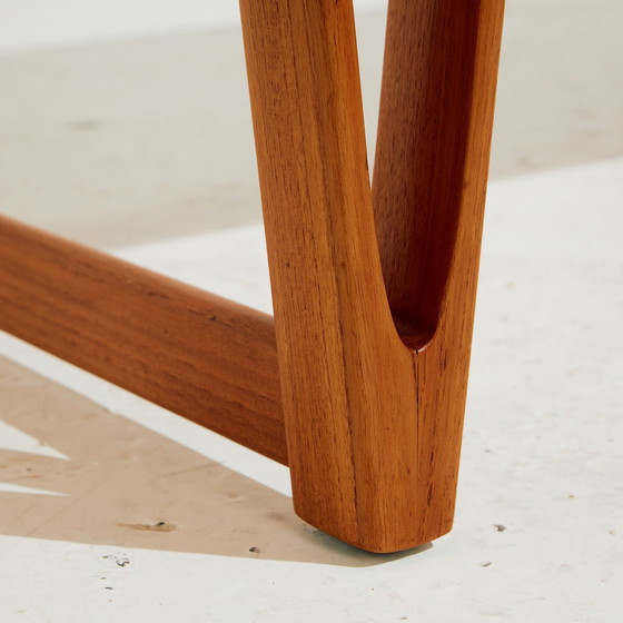 Image 1 of Mk10666 Restaurierter Couchtisch aus Teakholz