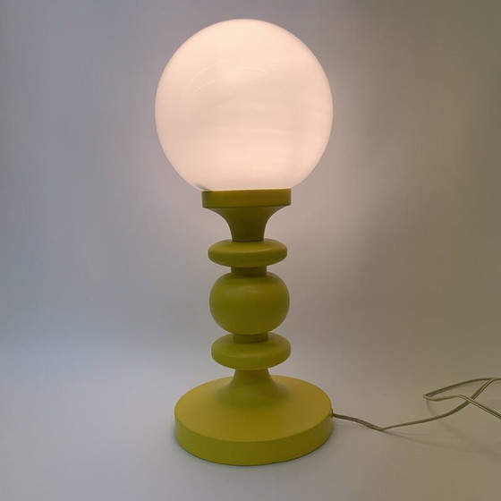 Image 1 of Vintage Space age gelbe Tischlampe, 1970er Jahre