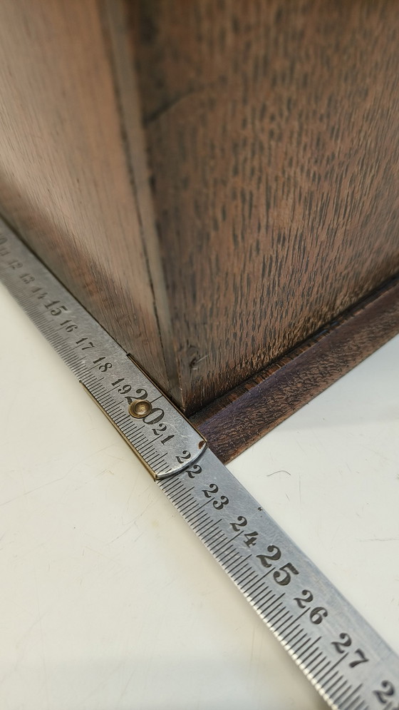 Image 1 of Kleiner antiker Pfeifenschrank aus Eiche 1920 Rauchwaren