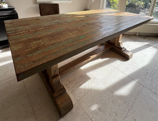 Schöner Original Massivtisch