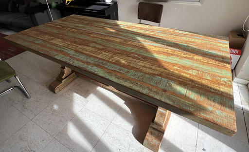 Schöner Original Massivtisch