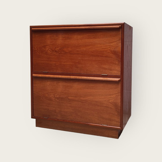 Image 1 of Mid Century Schuhschrank