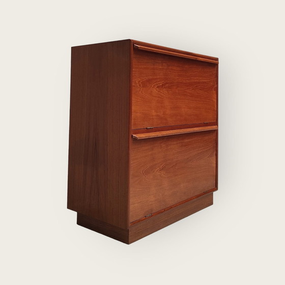 Image 1 of Mid Century Schuhschrank