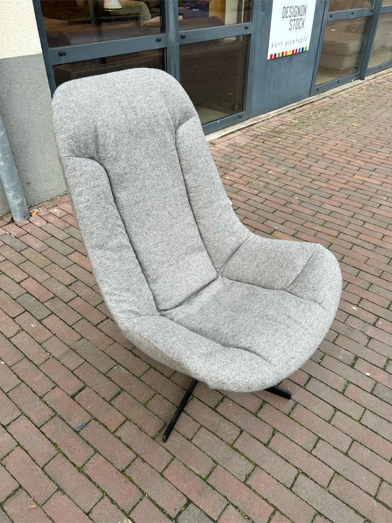 Image 1 of Gelderland 7405 Drehstuhl Dust