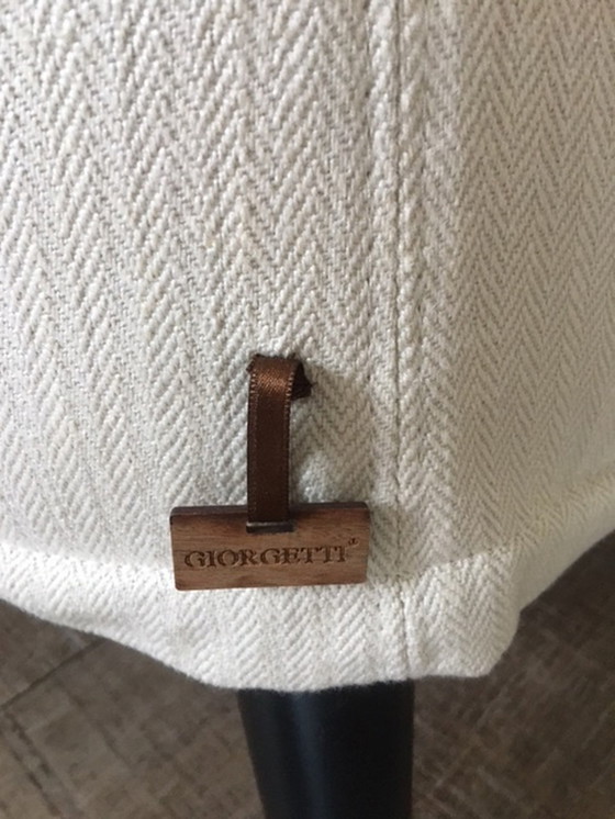 Image 1 of 2 Giorgetti-Peggy-Sessel