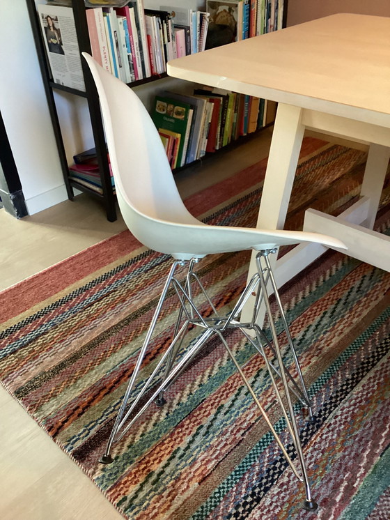 Image 1 of 5x Vitra Charles Eames Plastic Chairs