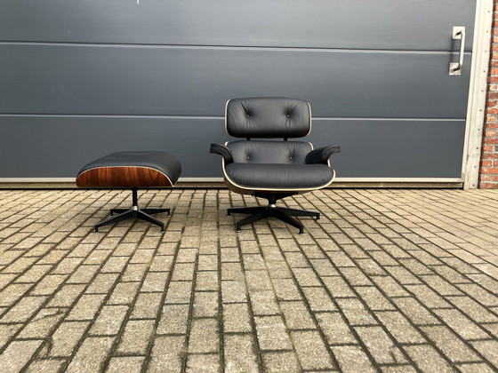 Image 1 of Herman Miller Eames Loungesessel + Ottomane Santos Palisander Neuzustand!!