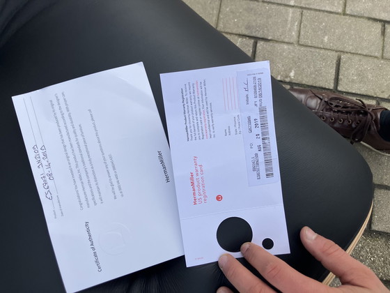 Image 1 of Herman Miller Eames Loungesessel + Ottomane Santos Palisander Neuzustand!!