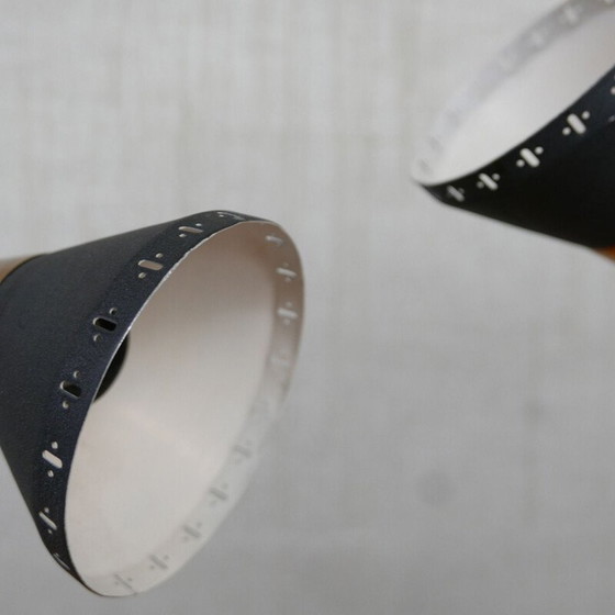 Image 1 of Paar alte Lampen aus Messing und lackiertem Metall, Schweden 1960