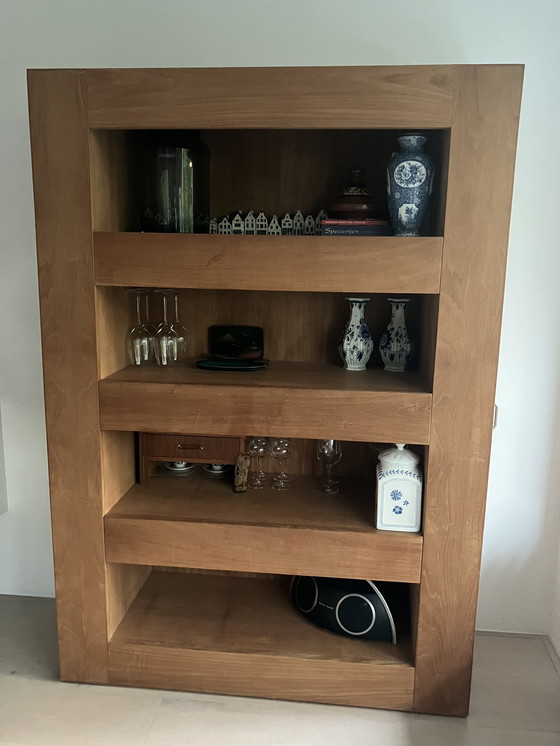 Image 1 of Teakholz-Schrank - schwer/massiv