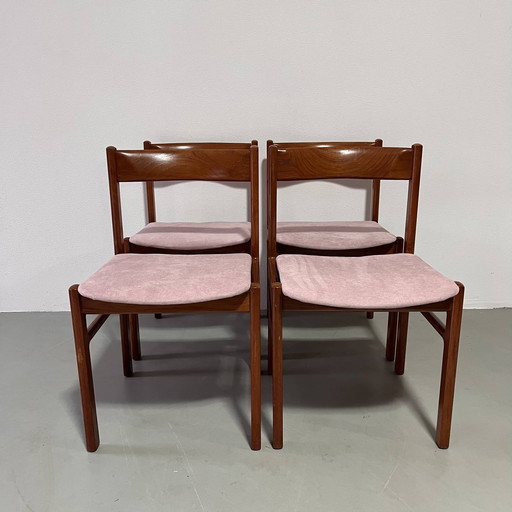 4x dänische Designstühle