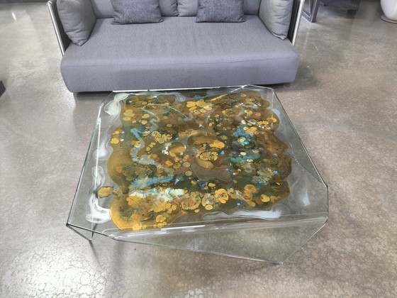 Image 1 of Wunderschöner Design-Couchtisch aus Glas
