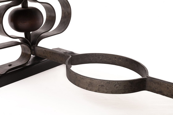 Image 1 of Brutalistischer Couchtisch