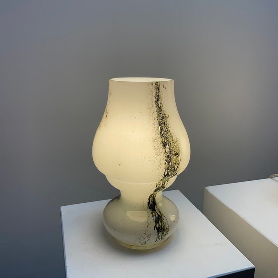 Image 1 of Paar weiß-grüne Glaspilz-Tischlampen von Doria Leuchten, 1970