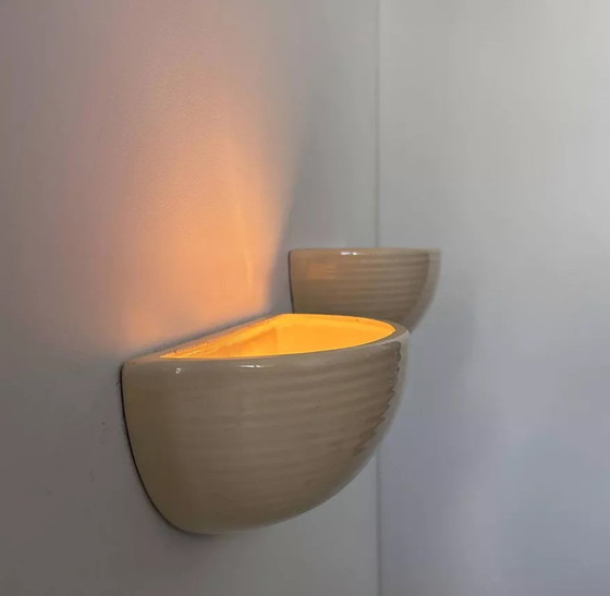 Image 1 of 2X Porzellan-Wandleuchten Beige, Frankreich 1970