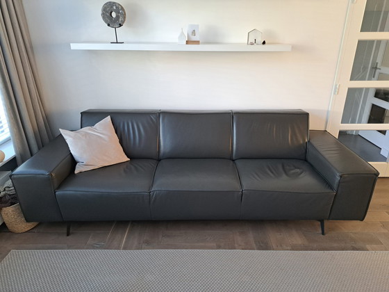 Image 1 of Montel Giant 3-Sitzer-Sofa + Fußhocker