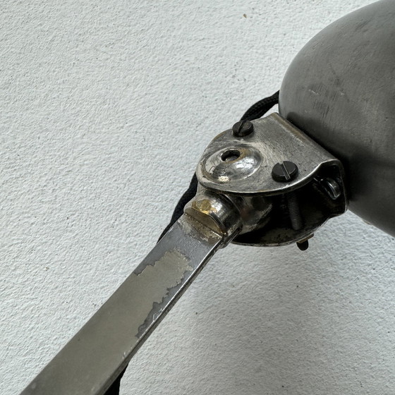 Image 1 of Ehemalige Kleine Bauhaus-Akkordeonlampe