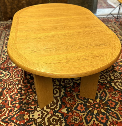 Ausziehbarer Vintage Esstisch im Retro-Stil