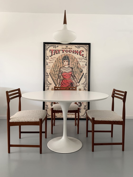 Image 1 of Design-Tulpen-Esszimmertisch