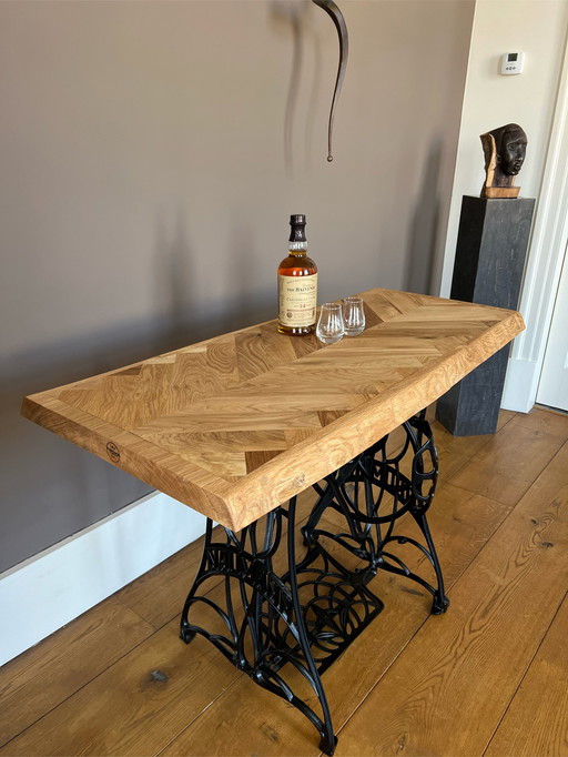 Constance-woo Design Beistelltisch Tretnähmaschine