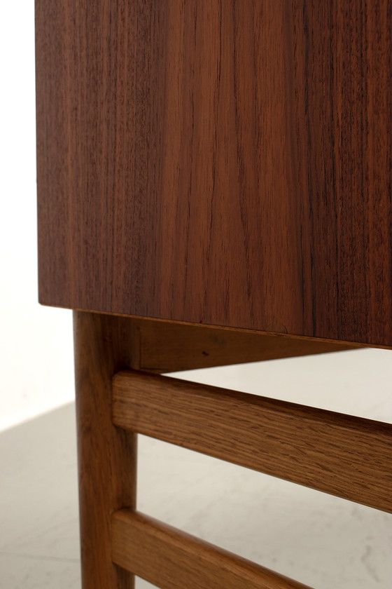 Image 1 of Vintage-Highboard