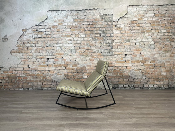 Image 1 of Gus Modern GT Rocker gelb gestreift - Sessel