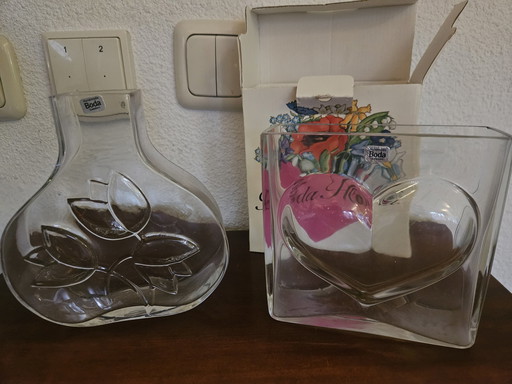 2 Vintage Kosta Boda Vasen.