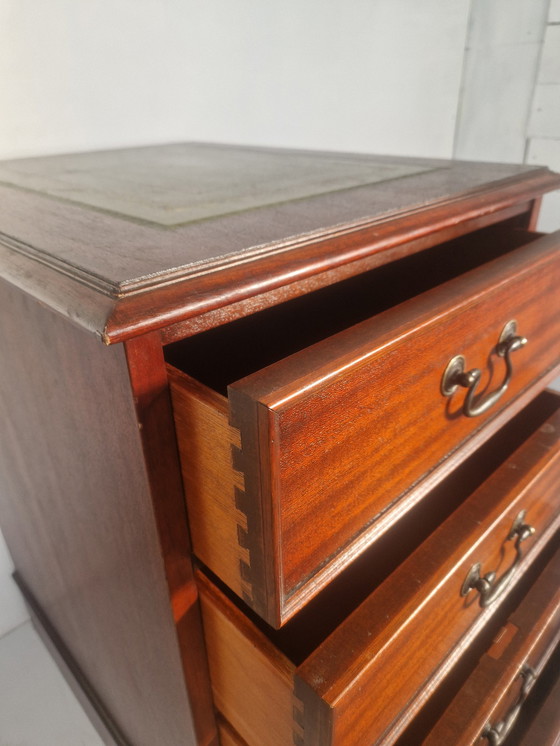 Image 1 of Englischer Archiv-Schrank mit Kunstleder