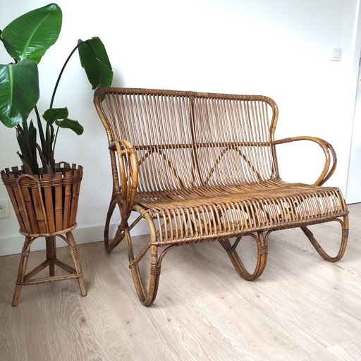 Vintage-Rattan-Bank