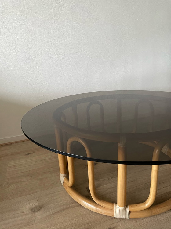 Image 1 of McGuire Couchtisch