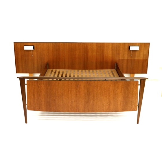 Image 1 of Louis van Teeffelen WéBé Doppelbett