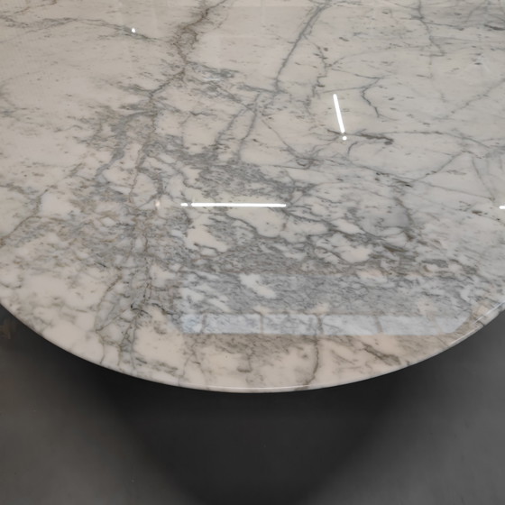 Image 1 of Knoll Saarinen Tisch Calacatta Gold